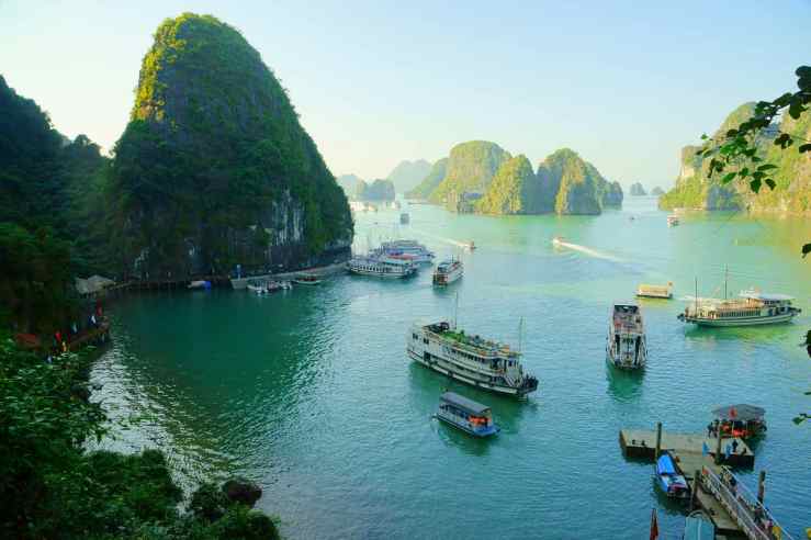 how-to-best-halong-bay-cruise-recommendations-tips